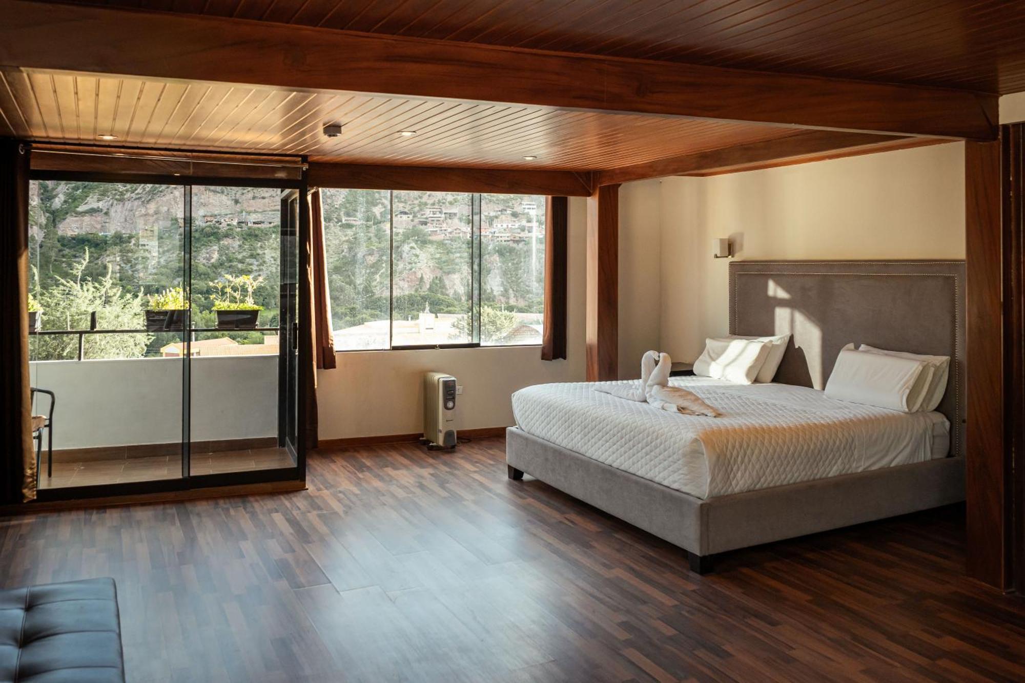 Hotel California Urubamba Zewnętrze zdjęcie